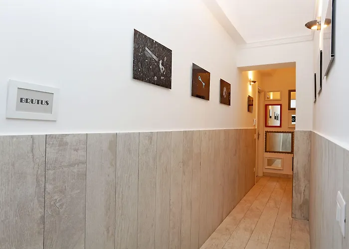 Houspitality Nero 3* Roma